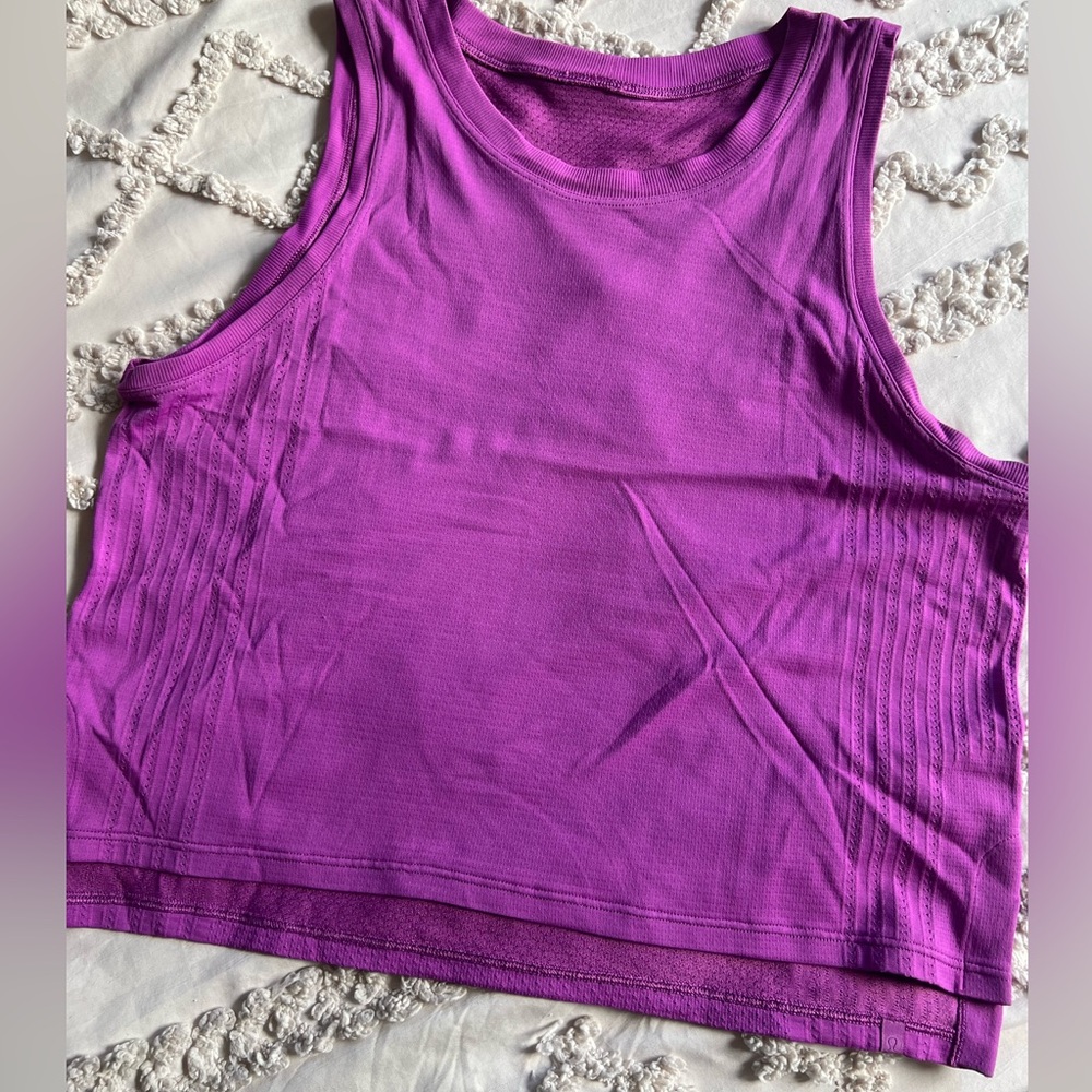 Lululemon purple tank